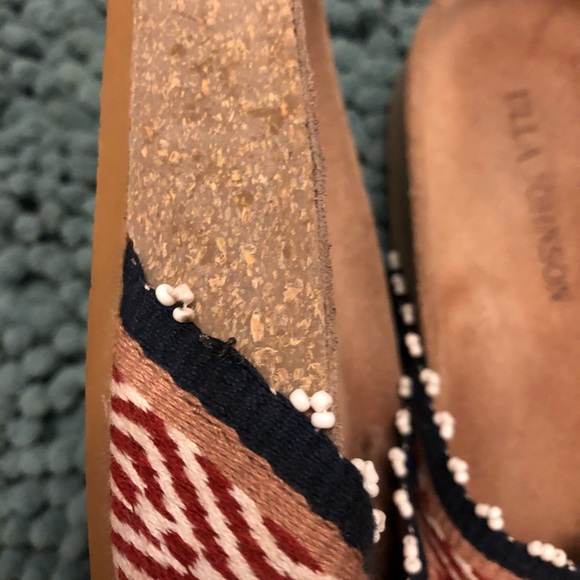 Ills Johnson Babette Tribal Handloom Sandals - Picture 4 of 8